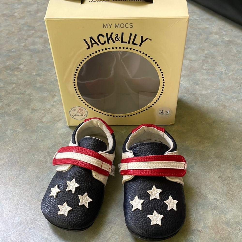 Jack & Lily leather baby shoes (sz 12-18 month)